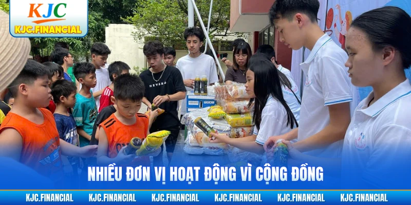 Nhiều đơn vị hoạt động vì cộng đồng